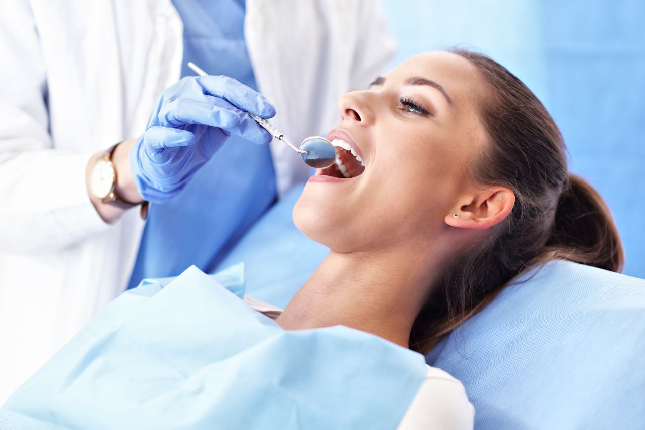 Dentysta – jakie problemy z zębami rozwiązuje?